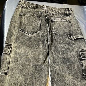 Women's Straight Leg Jeans - Black Acid Wash